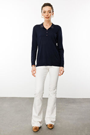 Kadın Polo Yaka Yakası Nakışlı Bluz Lacivert