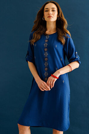 Kadın Sıfır Yaka Önü Nakışlı Elbise İndigo