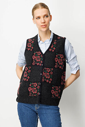 Kadın Pıtırcık Çiçekli Patchwork Keçe Yün Yelek Siyah_G.Kurusu