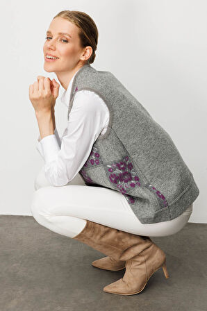 Kadın Pıtırcık Çiçekli Patchwork Keçe Yün Yelek Y.Füme_A.Mor