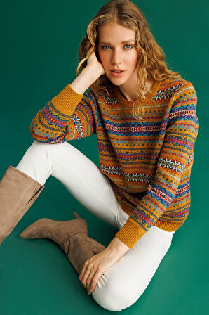 Kadın Sıfır Yaka Komple Jakarlı Yün Kazak Hardal