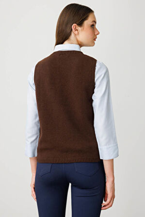 Kadın Sıfır Yaka Cep Üstü Çiçek Nakışlı Yün Süveter M.Kahve