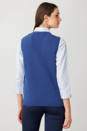 Kadın Sıfır Yaka Cep Üstü Çiçek Nakışlı Yün Süveter Mavi