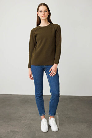 Kadın Sıfır Yaka Boncuklu Yün Kazak A.Yeşili