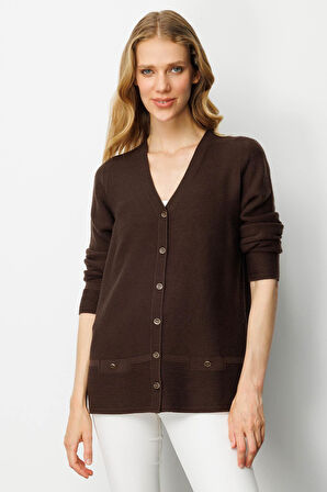 Kadın V Yaka Sahte Cepli Düğmeli Hırka Kahve