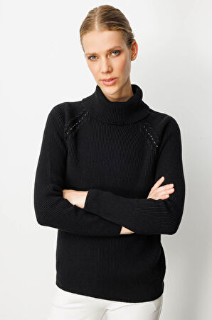 Kadın Tam Balıkçı Yaka Kolu Boncuklu Yün Kazak Siyah