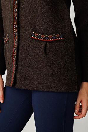 Kadın Sıfır Yaka Önü Keçe Kısa Yün Ceket K.Kahve