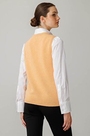 Kadın Sıfır Yaka Cep Üstü Nakış İşlemeli Süveter Somon