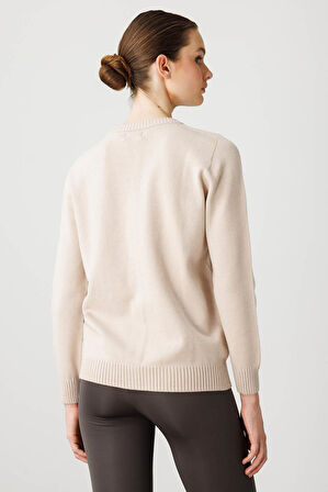 Kadın Sıfır Yaka Önü Baklavalı Nakış İşlemeli Hırka Bej