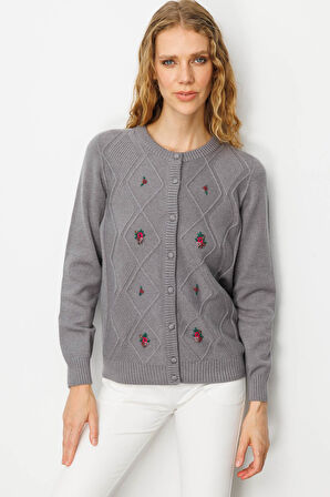 Kadın Sıfır Yaka Önü Baklavalı Nakış İşlemeli Hırka Füme