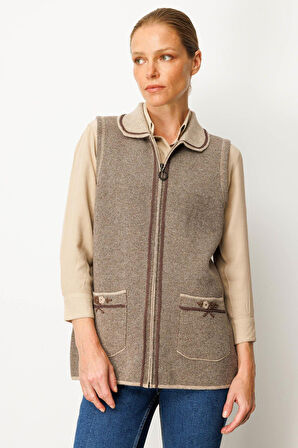 Kadın Polo Yaka Yakası Nakış İşlemeli Yün Yelek K.Bej