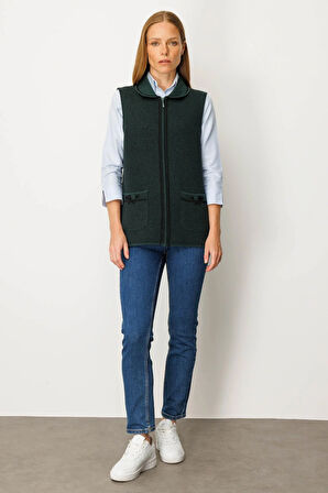 Kadın Polo Yaka Yakası Nakış İşlemeli Yün Yelek Yeşil