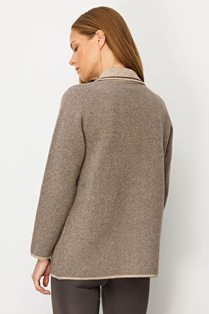 Kadın Polo Yaka Cebi Nakış İşlemeli Yün Hırka K.Bej