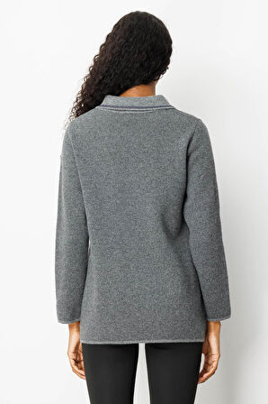 Kadın Polo Yaka Cebi Nakış İşlemeli Yün Hırka Füme