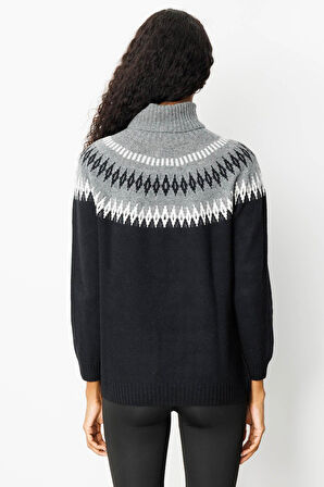 Kadın Tam Balıkçı Yaka Robası Baklavalı Yün Kazak Siyah