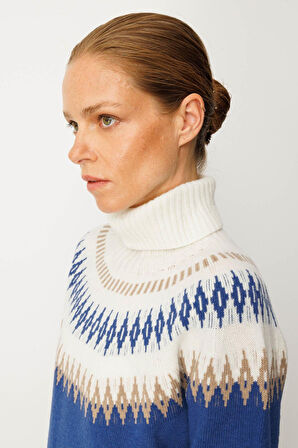 Kadın Tam Balıkçı Yaka Robası Baklavalı Yün Kazak Mavi