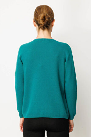 Kadın Sıfır Yaka Kartanesi İşlemeli Yün Kazak A.Ö.Başı