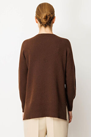 Kadın Sıfır Yaka Yanı Yırtmaçlı Yün Kazak M.Kahve