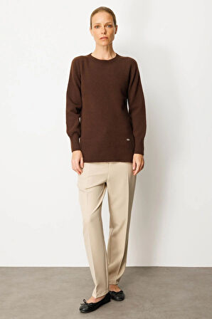 Kadın Sıfır Yaka Yanı Yırtmaçlı Yün Kazak M.Kahve