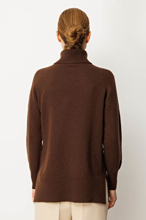 Kadın Tam Balıkçı Yaka Yanı Yırtmaçlı Yün Kazak M.Kahve