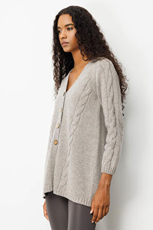 Kadın V Yaka Saç Örgülü Uzun Yün Hırka Vizon