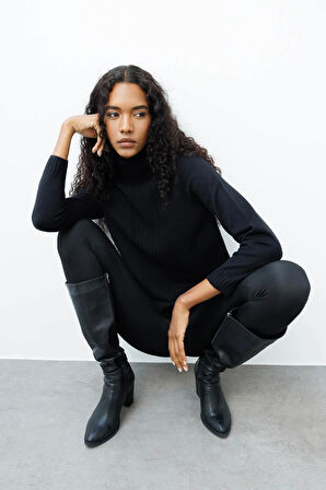 Kadın Tam Balıkçı Yaka Önü Uzun Çizgili Kazak Siyah