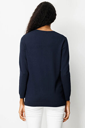 Kadın Sıfır Yaka Yakası Çiçek Nakış İşlemeli Bluz K.Lacivert