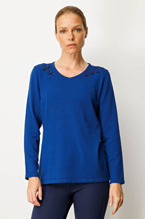 Kadın V Yaka Omuzları Boncuk İşlemeli Bluz K.Saks