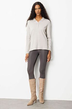 Kadın Polo Yaka Yakası ve Kolu Düğmeli Bluz Vizon