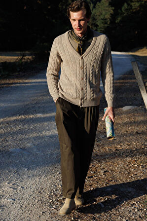 Erkek V Yaka Kalın Saç Örgülü Yün Ceket K.Bej