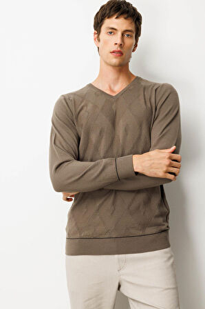 Erkek V Yaka Çizgili Baklavalı Yün Kazak Vizon