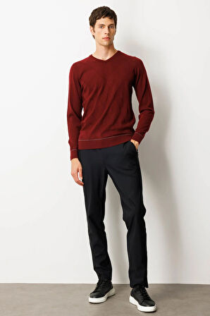 Erkek V Yaka Çizgili Baklavalı Yün Kazak Bordo