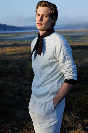 Erkek Sıfır Yaka Saç Örgülü Kazak Kemik