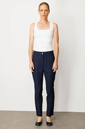 Kadın Gizli Fermuarlı Yan Cepli Kumaş Pantolon Lacivert