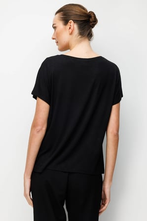 Kadın Sıfır Yaka Su Yolu Taşlı Düşük Kollu Penye T-shirt Siyah