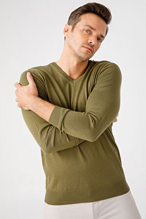 Erkek Basic V Yaka İnce Triko Kazak Haki