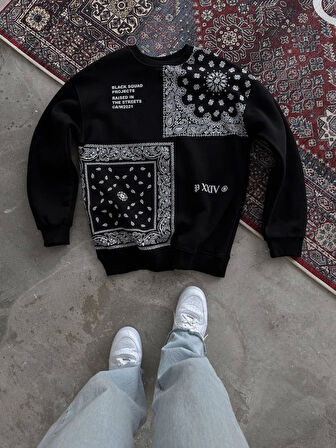 Desenli Üç İplik Bisiklet Yaka Oversize SweatShirt - Siyah