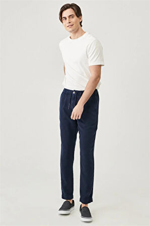 Wrangler Chino Pantolon W221266410