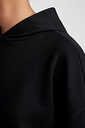 Defacto Kadın Siyah Sweatshirt Z6693AZ