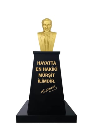 Atatürk Büstü (60cm Fiber)+ Kaide (120cm)+ Alt Tabla Lise Modeli