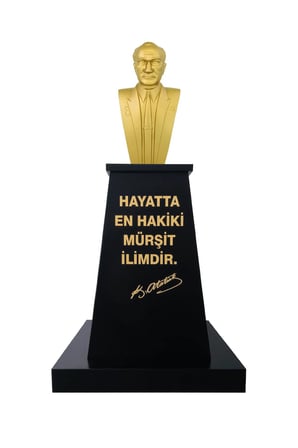 Atatürk Büstü (70cm Fiber)+ Kaide (120cm)+ Alt Tabla Lise Modeli