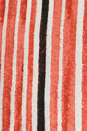 Uki Kırmızı Mendil