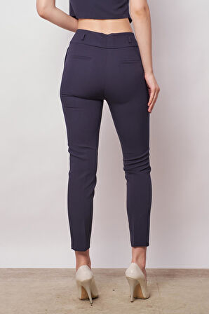 Kalın Kemerli Süs Cepli Bilek Boy Likralı Kumaş Pantolon-Laci