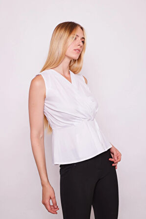 Vual Anvelop Kruvaze Önü Pileli Beli Volanlı Kolsuz Bluz -Beyaz 