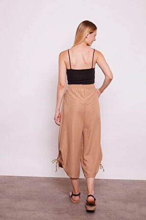 İç Göstermez Viskon Poplin Yüksek Bel Bol Paça Büzgülü Pantolon -Camel 