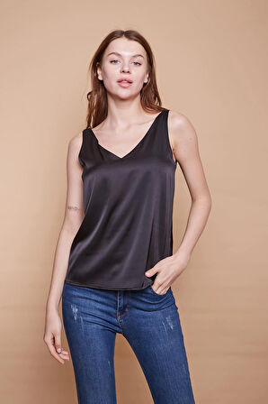 Saten Kumaş Ön Arka V Yaka Kolsuz Ceket içi Şık Bluz-Siyah