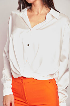 Likrasız Saten Kumaş Yakalı Önü Pileli Uzun Kol Gömlek-Krem