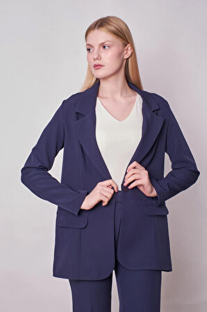 Kadın Yakalı Cep Kapaklı Uzun Kol Hafif Likralı Kumaş Oversize Blazer Ceket(Pantolonu Jument 40075)-Lacivert