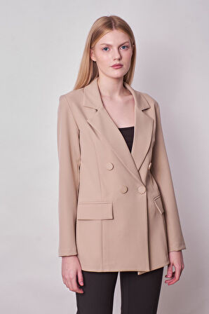 Kadın Düğme Detaylı Uzun Kol Şık Ofis Süs Cep Kapaklı Kumaş Blazer Ceket -Taş 