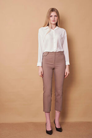 Kadın Yakalı Düşük Omuzlu Uzun Kol Likrasız Kumaş Gömlek-Krem